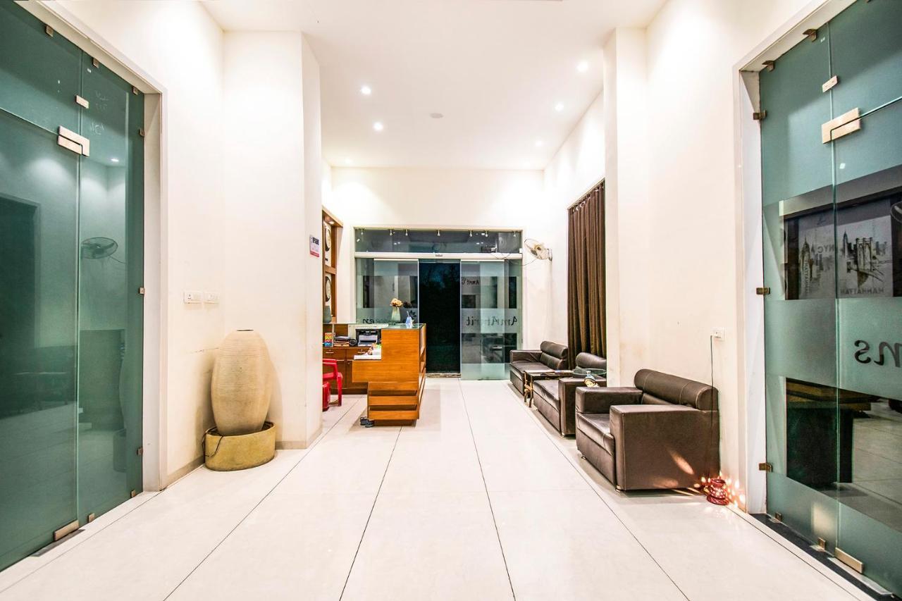 Fabhotel Amrit Greens Indore Airport Esterno foto